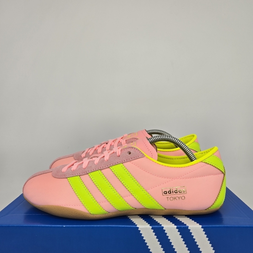 adidas Women's Tokyo JQ0584 Glow Pink Solar Yellow Gum Shoes Size 6.5 New